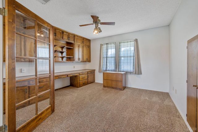 557 Beechwood Circle, Lemoore, CA 93245