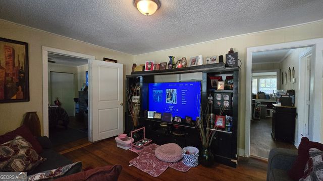 377 Dock Hyde Road, Carrollton, GA 30116