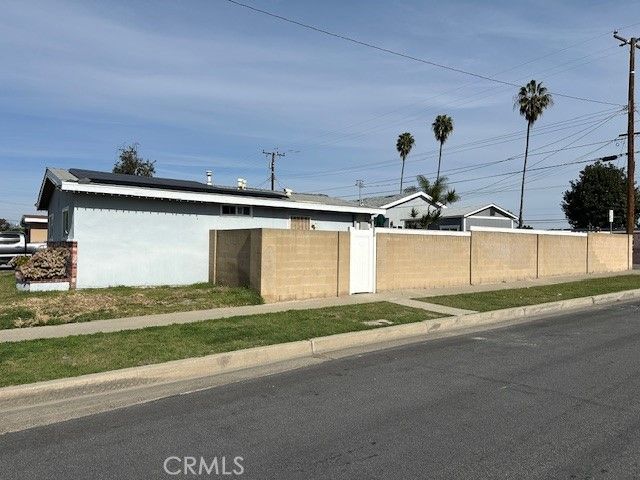 7586 El Prado, Buena Park, CA 90620
