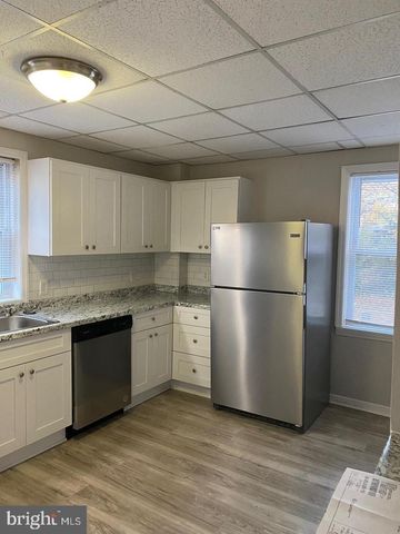 110 W MONROE ST, Paulsboro, NJ 08066