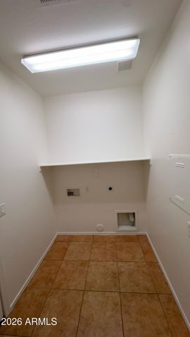 3860 S COACH HOUSE Drive, Gilbert, AZ 85297