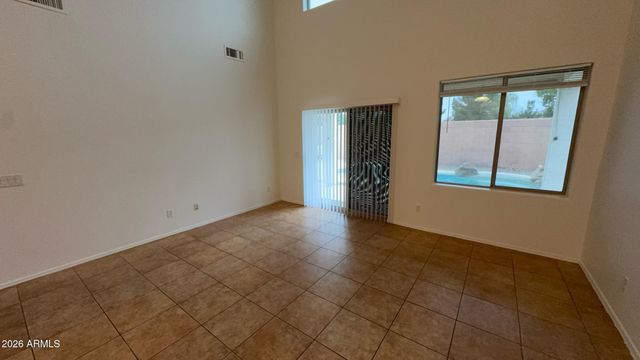 3860 S COACH HOUSE Drive, Gilbert, AZ 85297