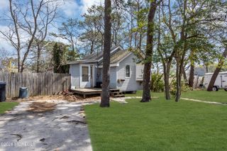 33 Wintergreen Avenue, Brick, NJ 08723