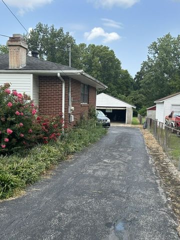 503 Bismark Dr, Nashville, TN 37210