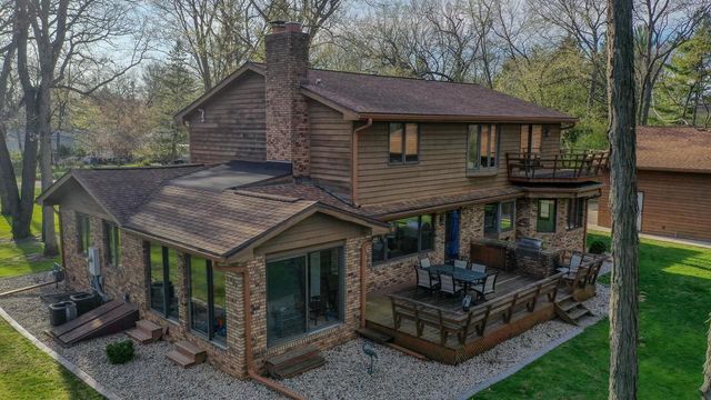 3600 N Woodbury Lane, Janesville, WI 53545