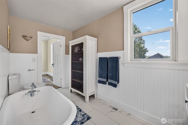 11174 Sterling Road, Sedro Woolley, WA 98284
