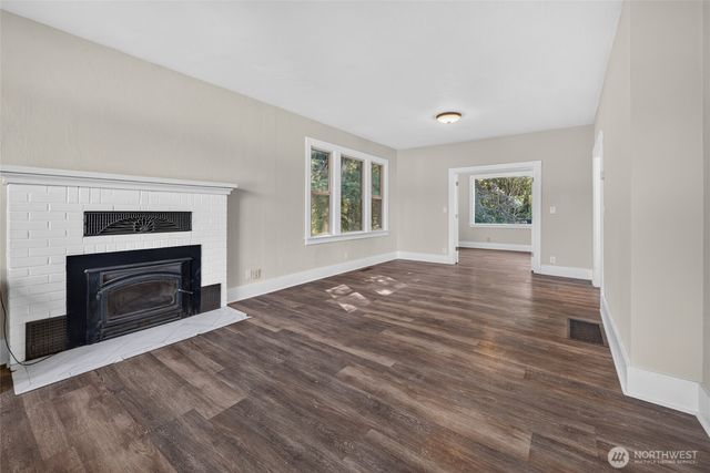 11174 Sterling Road, Sedro Woolley, WA 98284