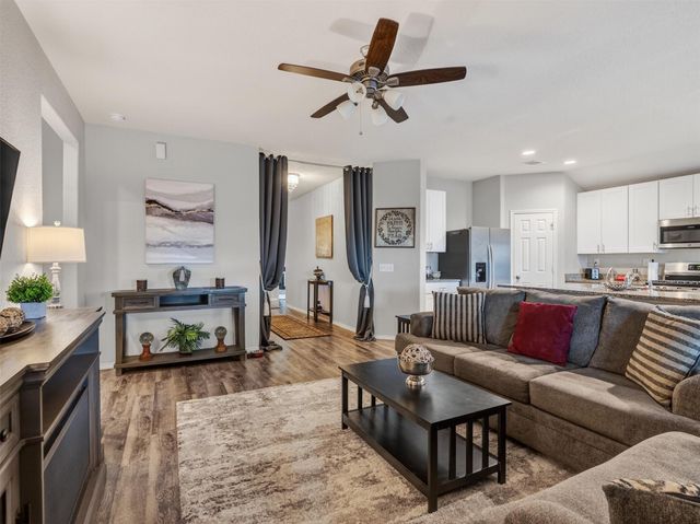 3502 Conquest Circle, Texas City, TX 77591