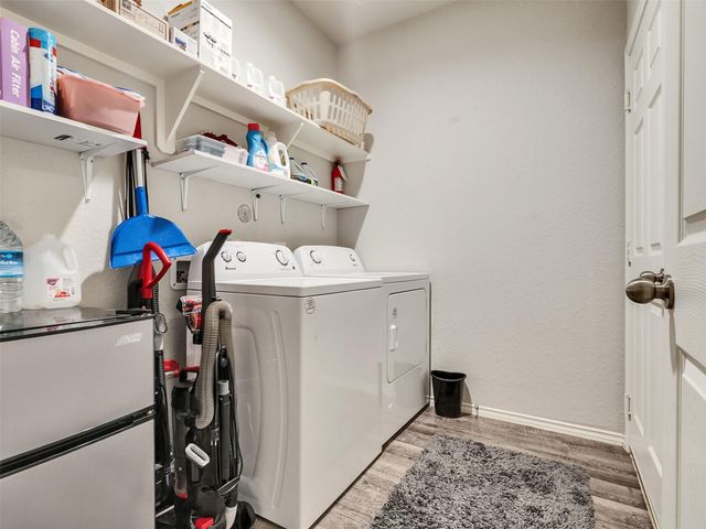 3502 Conquest Circle, Texas City, TX 77591