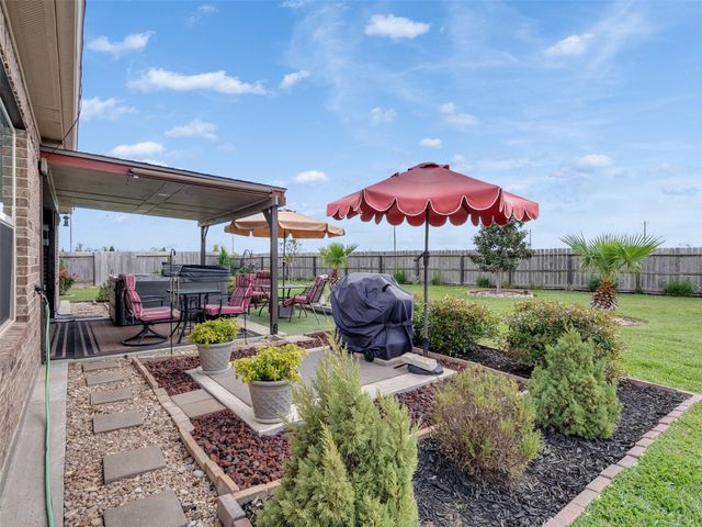 3502 Conquest Circle, Texas City, TX 77591