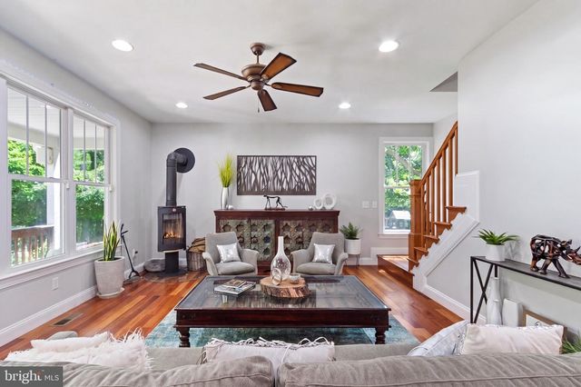 430 SPOTTED TAVERN RD, Fredericksburg, VA 22406