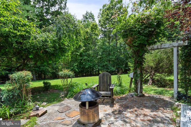 430 SPOTTED TAVERN RD, Fredericksburg, VA 22406