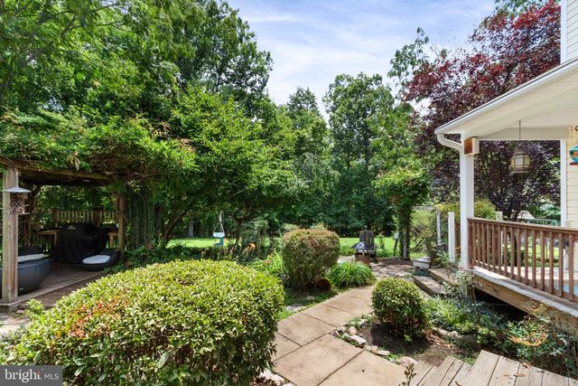 430 SPOTTED TAVERN RD, Fredericksburg, VA 22406