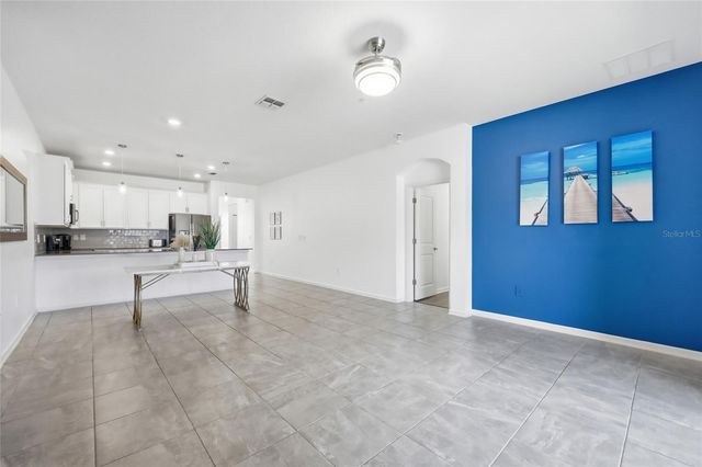 8895 CABOT CLIFFS DRIVE 103, Davenport, FL 33896