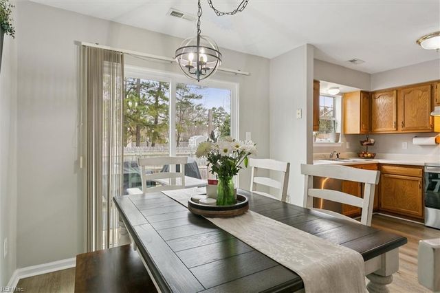 116 Vivian CT, Yorktown, VA 23690