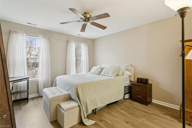 116 Vivian CT, Yorktown, VA 23690