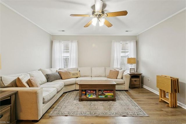 116 Vivian CT, Yorktown, VA 23690