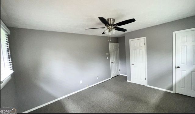 2894 Barry Avenue SE, Smyrna, GA 30082