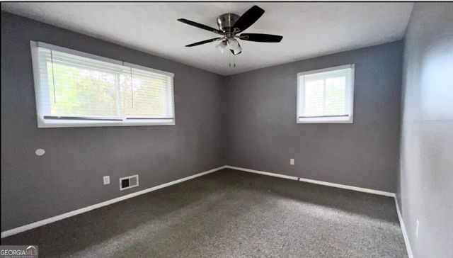 2894 Barry Avenue SE, Smyrna, GA 30082