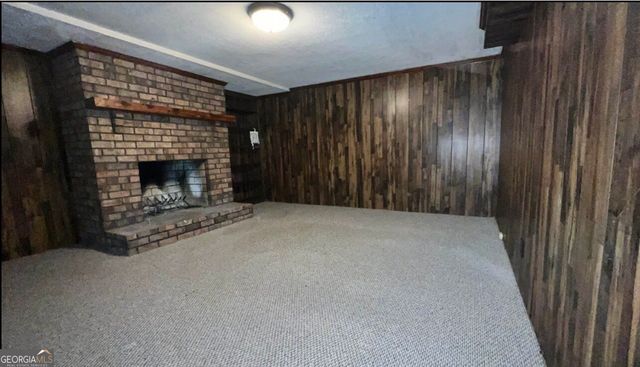 2894 Barry Avenue SE, Smyrna, GA 30082