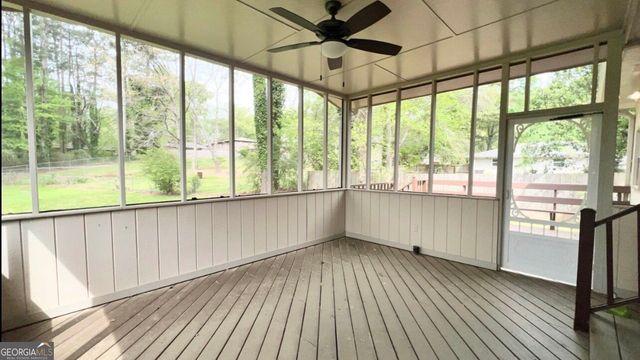 2894 Barry Avenue SE, Smyrna, GA 30082