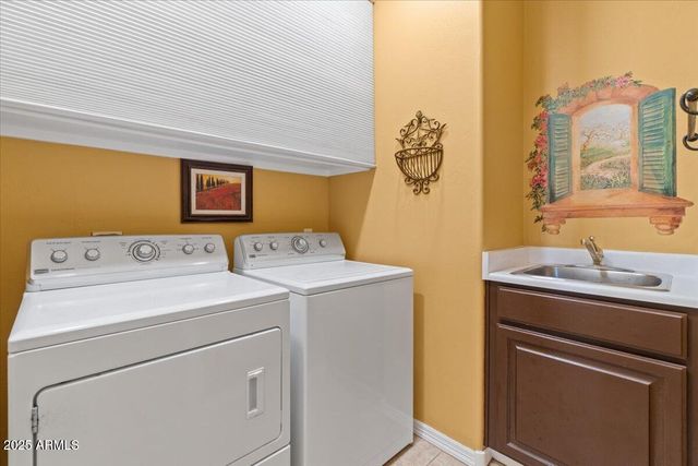 2136 E Freeport Lane, Gilbert, AZ 85234