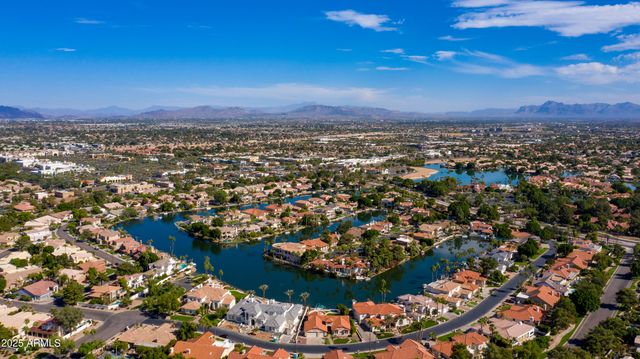 2136 E Freeport Lane, Gilbert, AZ 85234