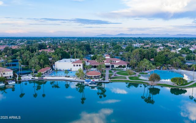 2136 E Freeport Lane, Gilbert, AZ 85234