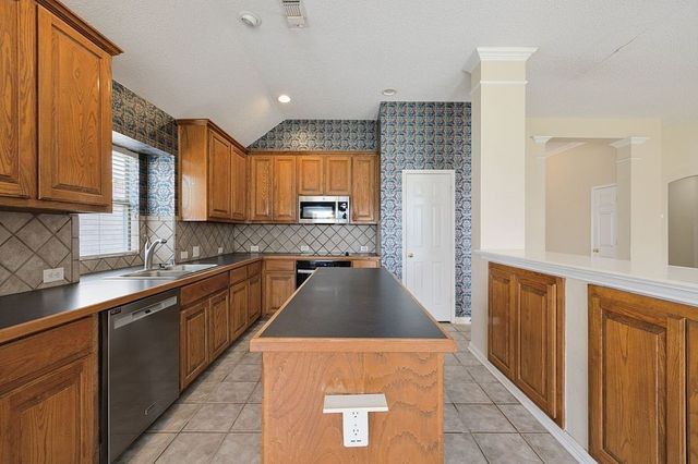 7913 Hosta Way, Fort Worth, TX 76123