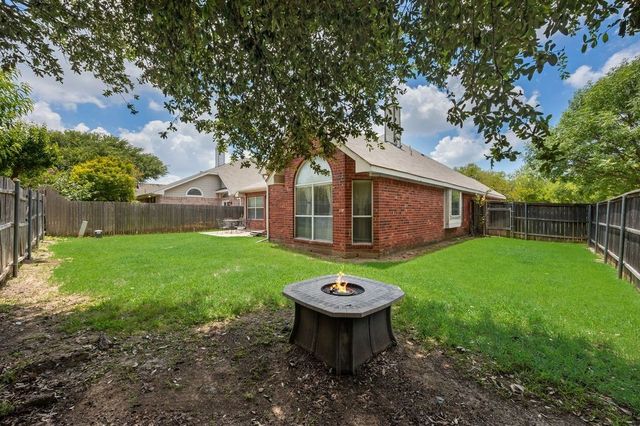 7913 Hosta Way, Fort Worth, TX 76123