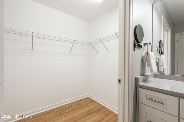 163 Villa Vista Dr D, Shepherdsville, KY 40165