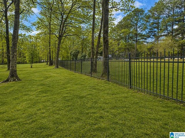9595 HIGHWAY 17, Maylene, AL 35114