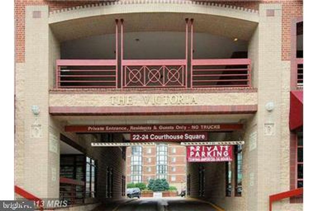 Image 52 of property listing at 22 COURTHOUSE SQ #407, Rockville, MD 20850