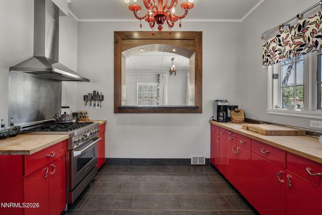 1651 N Winnie Lane, Carson City, NV 89703