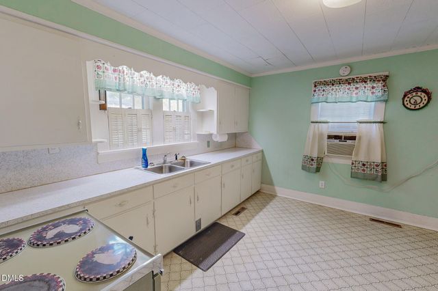 115 N Morgan Street, Roxboro, NC 27573