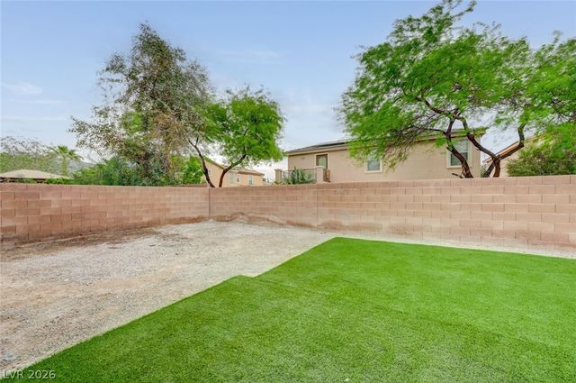 8024 Pink Desert Street, North Las Vegas, NV 89085