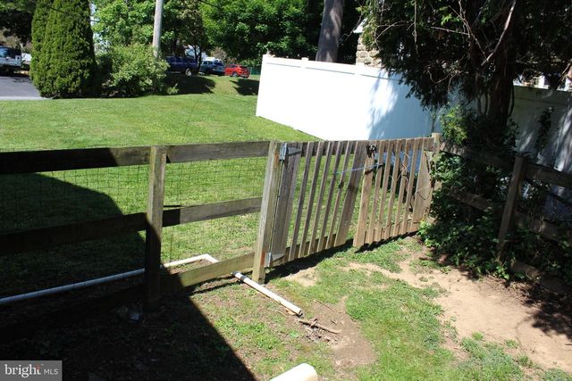 113 N 5 POINTS RD, West Chester, PA 19380