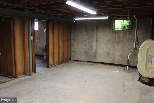 113 N 5 POINTS RD, West Chester, PA 19380