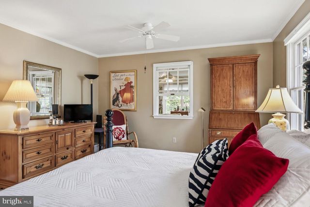 504 SEYMOUR AVE, Saint Michaels, MD 21663