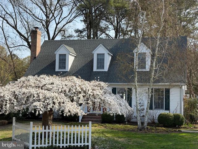 504 SEYMOUR AVE, Saint Michaels, MD 21663