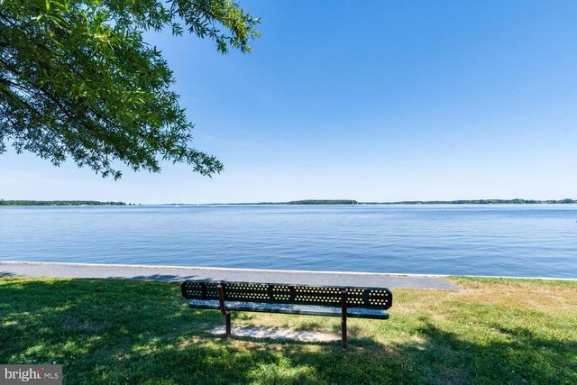 504 SEYMOUR AVE, Saint Michaels, MD 21663