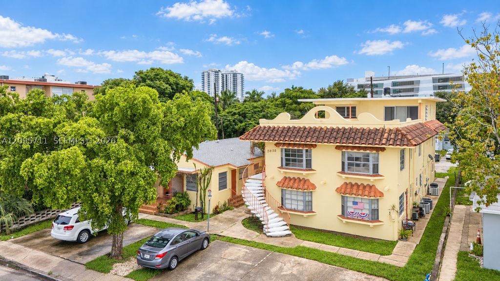 2028 Fillmore St 2, Hollywood, FL 33020
