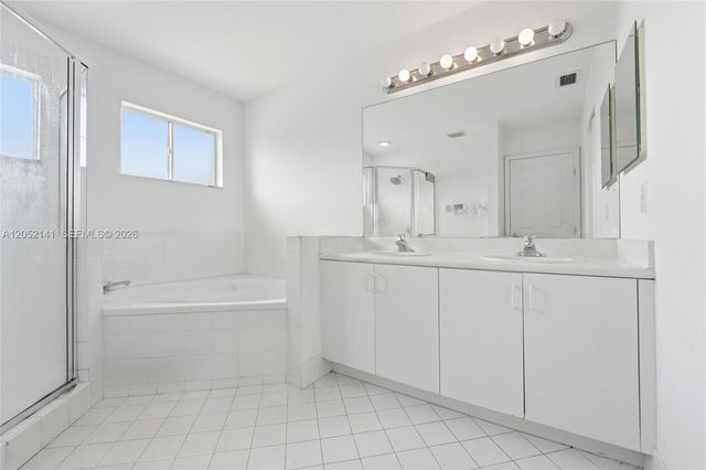 14202 SW 288th Ter, Homestead, FL 33033