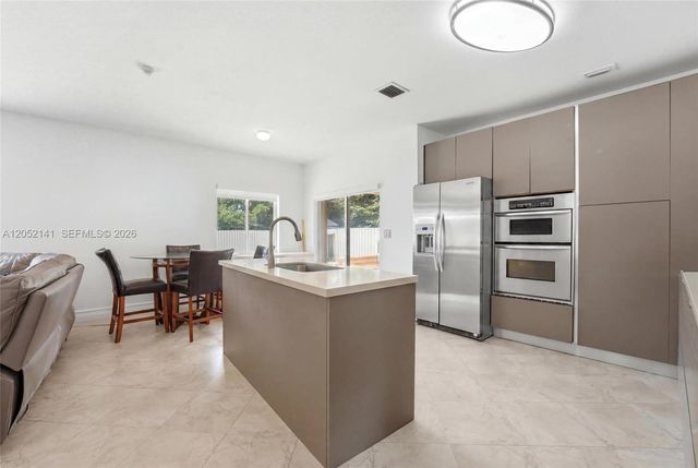 14202 SW 288th Ter, Homestead, FL 33033