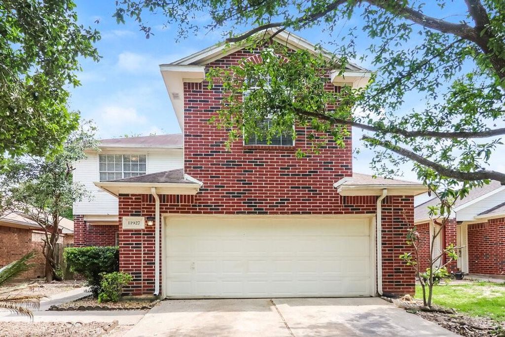 11927 Oakner Drive, Tomball, TX 77377