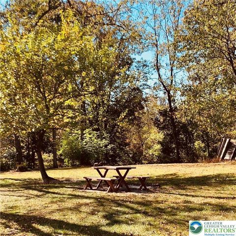 1071 Bitternut, Lehigh Twp, PA 18088