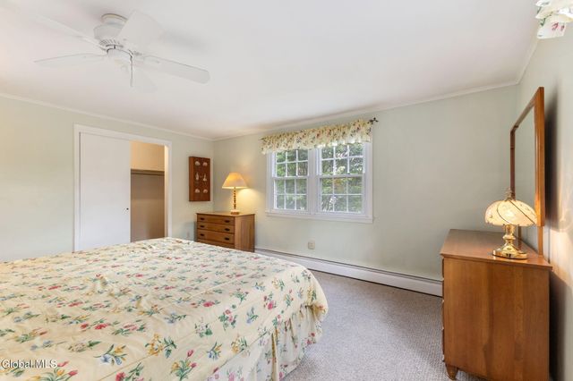 18 Sherwood Drive, Queensbury, NY 12804
