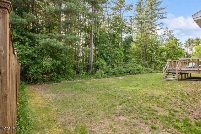 18 Sherwood Drive, Queensbury, NY 12804