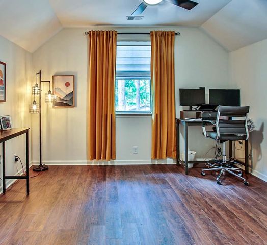 1279 W CRESTWOOD DR, Memphis, TN 38119