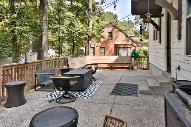 1279 W CRESTWOOD DR, Memphis, TN 38119